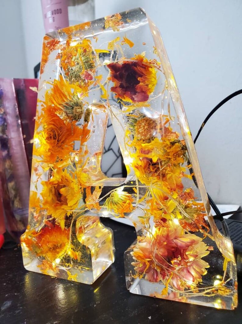 🌸 Flowers Resin Night Light
